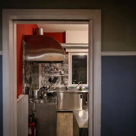 The Holy Rock - At Meteora 卡兰巴卡