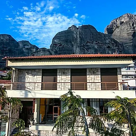 Hostel The Holy Rock - At Meteora Kalambaka
