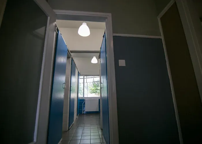 The Holy Rock - At Meteora * 卡兰巴卡